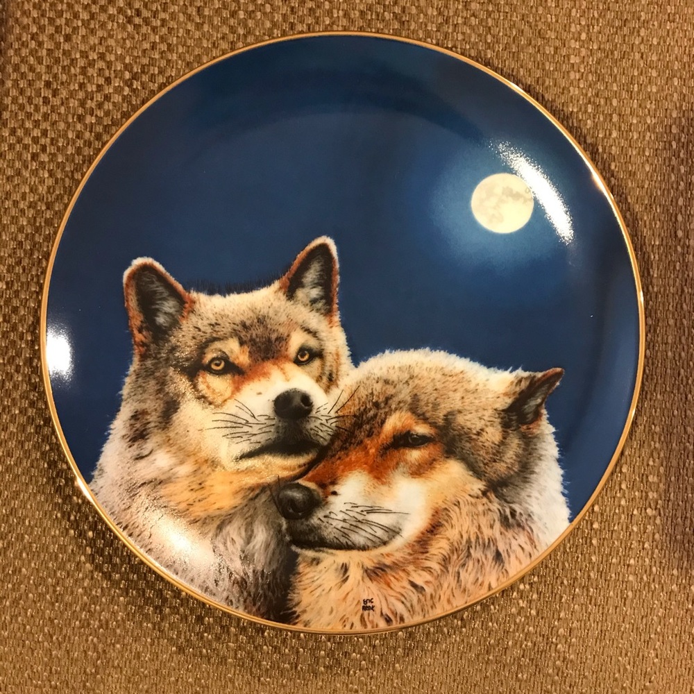 Devotion Wolf Collectible Plate